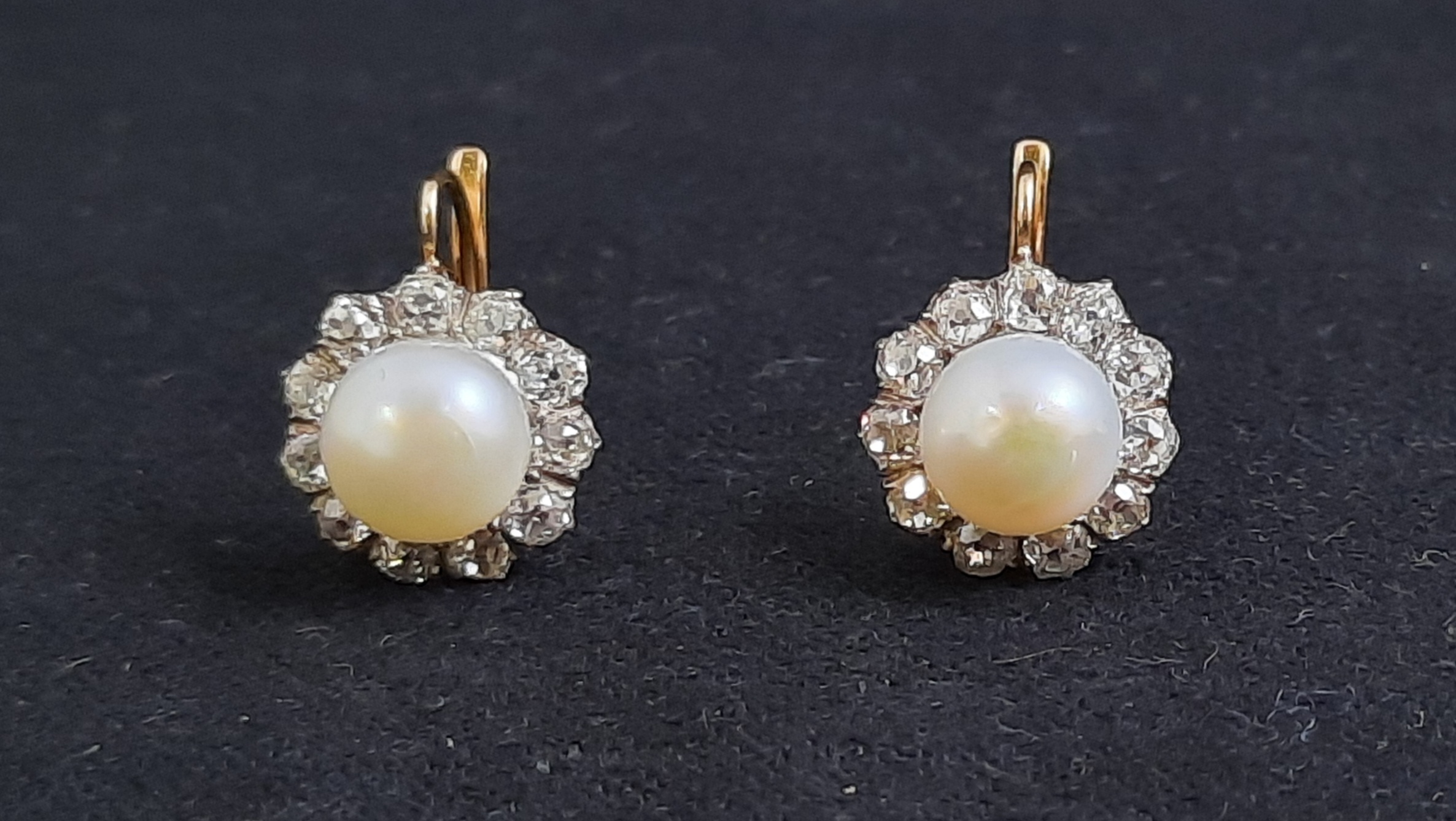 Brincos ouro branco diamante pérola