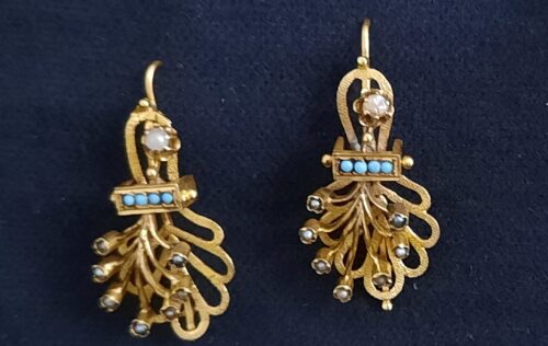 Brincos ouro amarelo turquesa meias-pérola