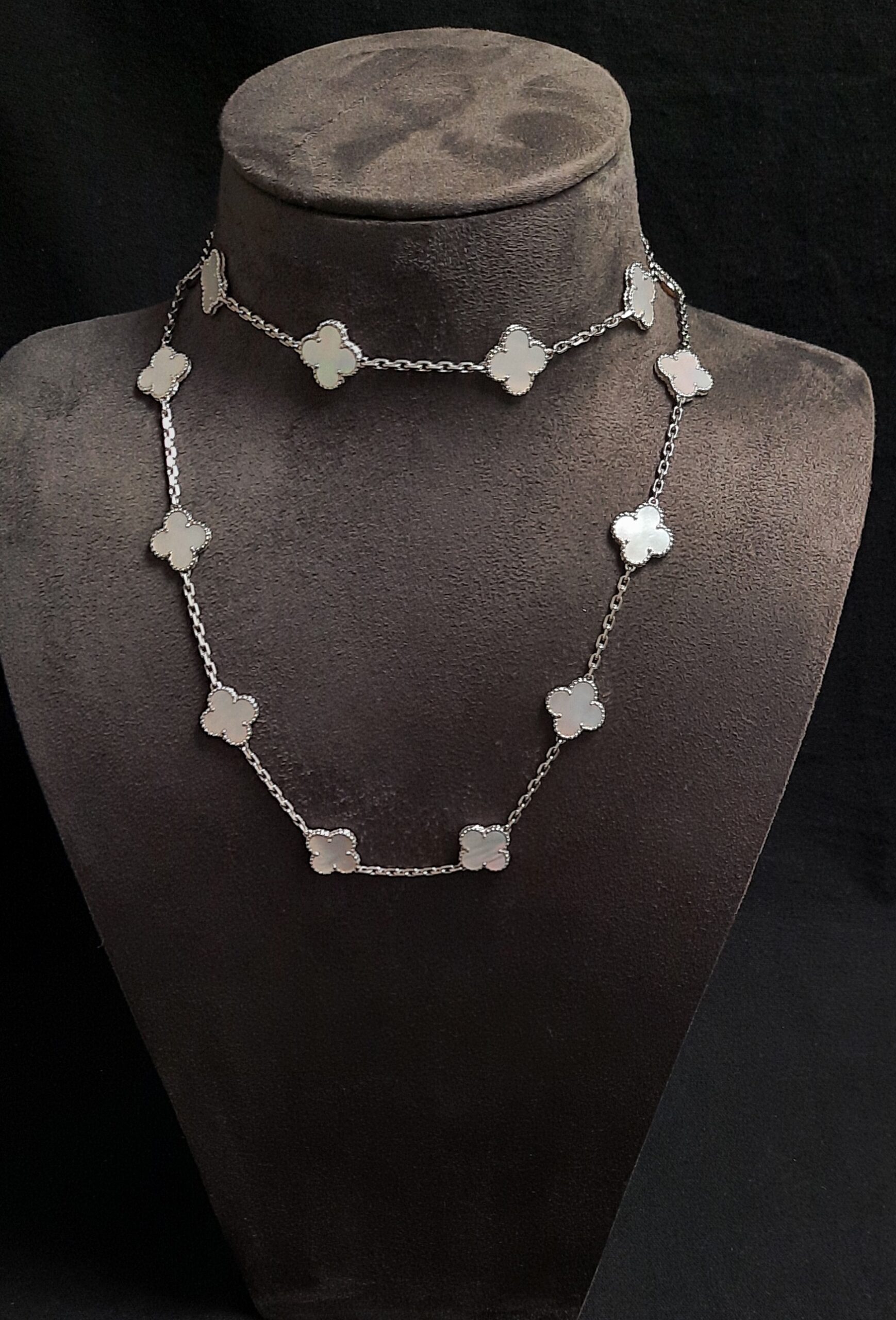 Fio ouro branco Van Cleef & Arpels