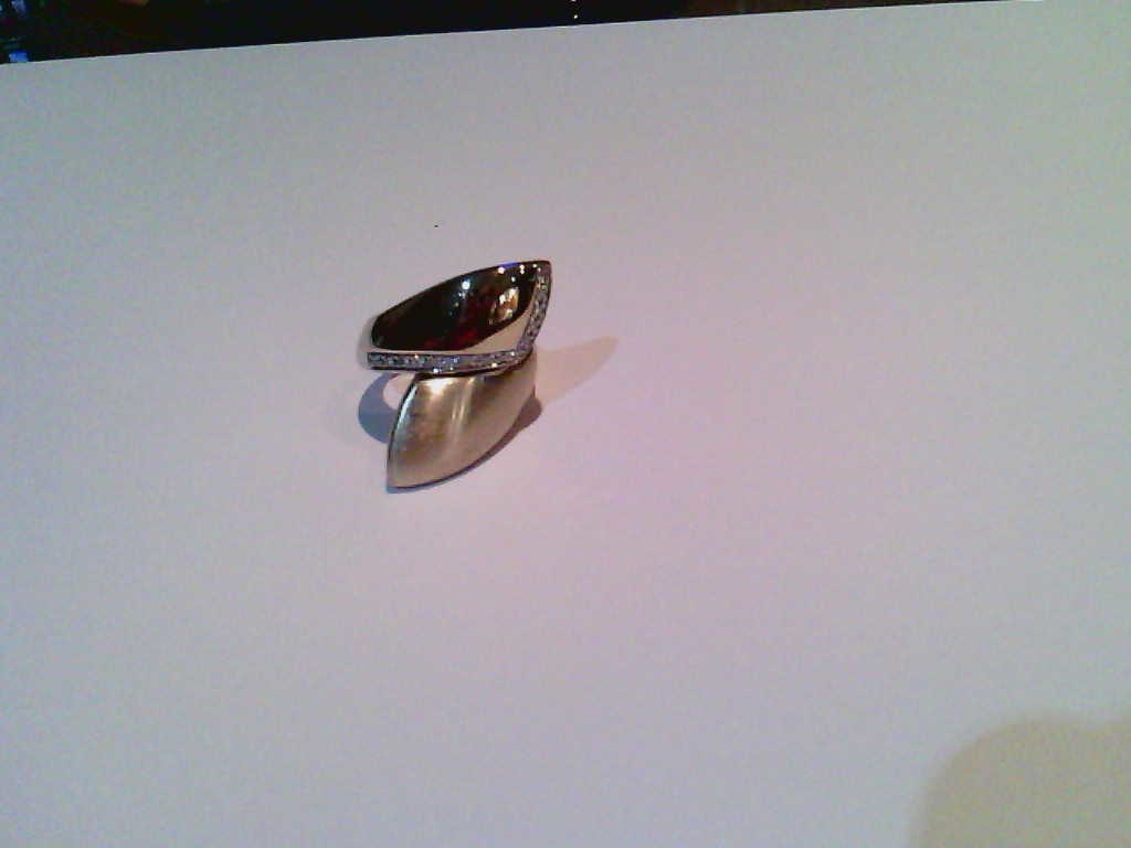 Anel Ouro Branco Diamante